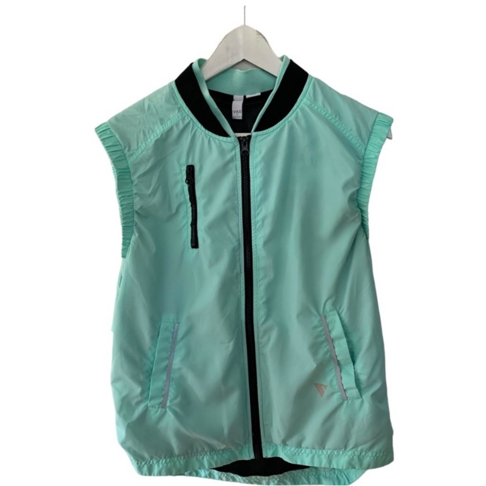 YAS Lightweight Vest Small